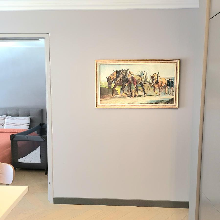 Happy Inn Presidential, Self Check-In, Parking In The Underground Garage Vilna Exterior foto
