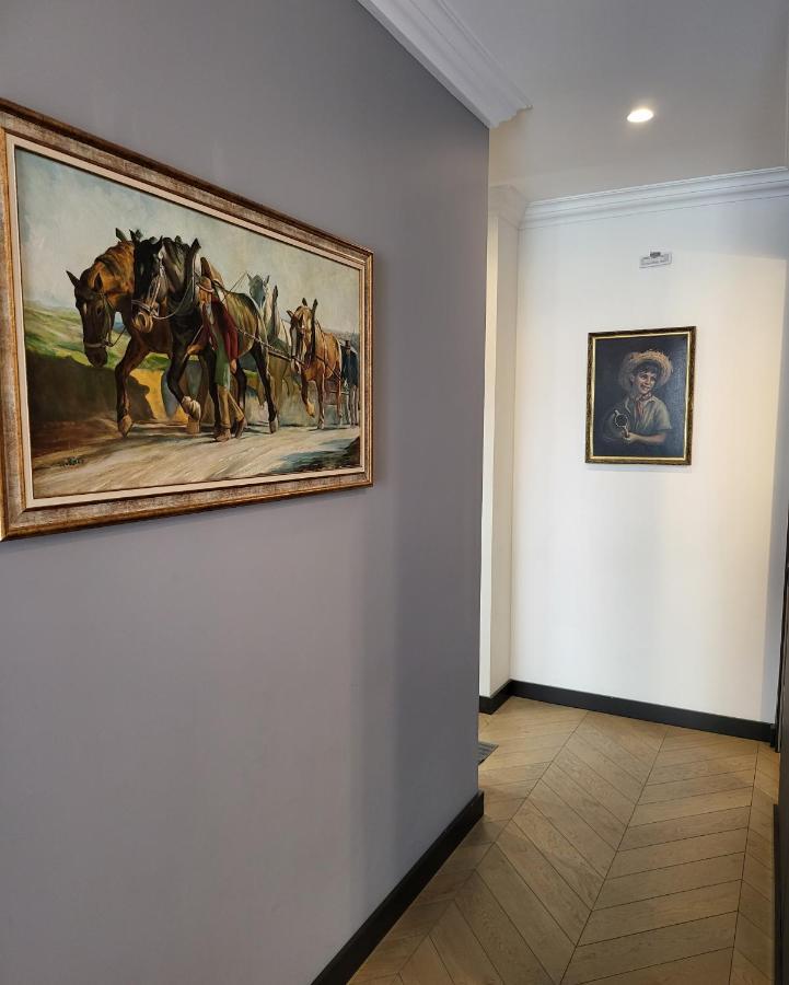 Happy Inn Presidential, Self Check-In, Parking In The Underground Garage Vilna Exterior foto