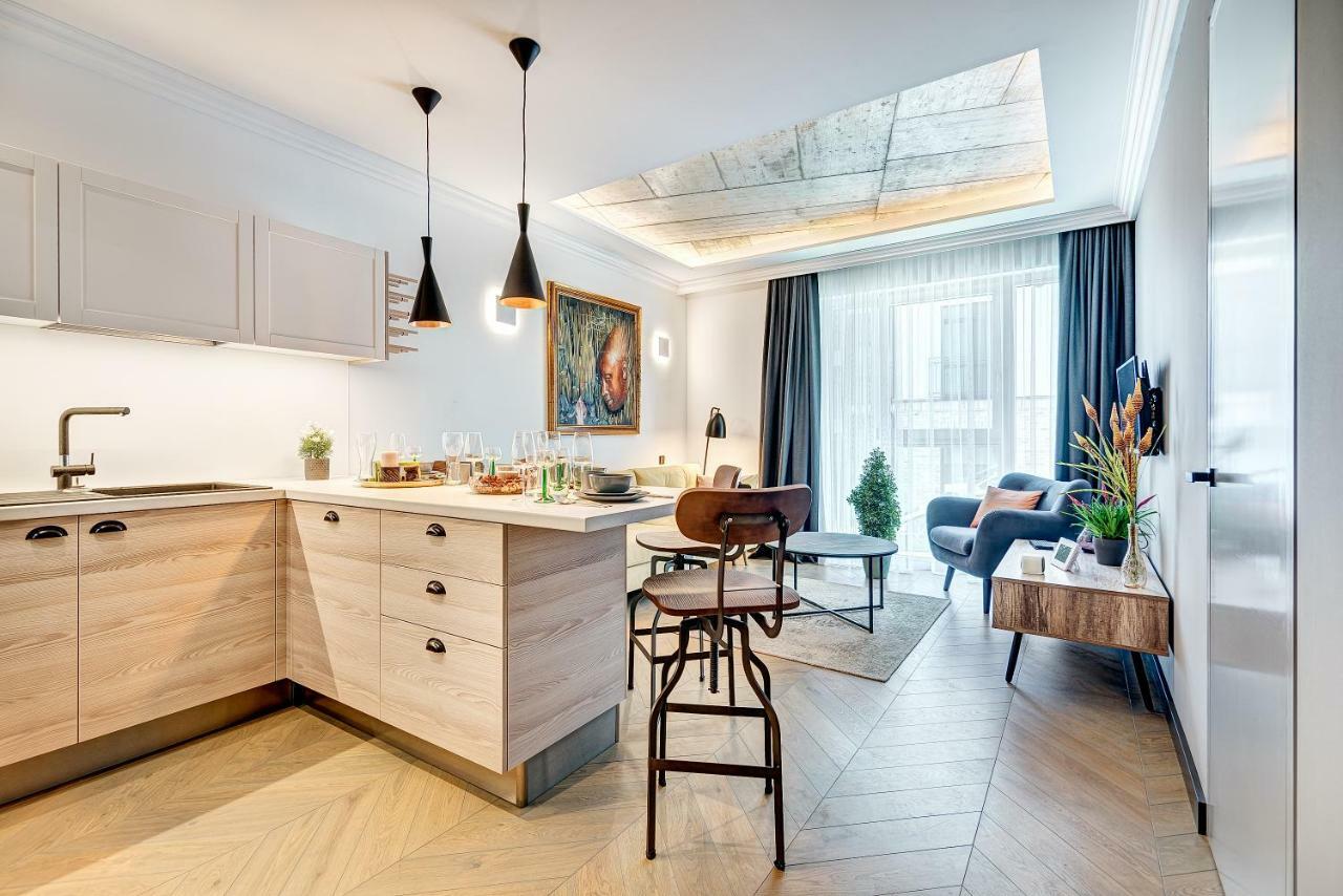 Happy Inn Presidential, Self Check-In, Parking In The Underground Garage Vilna Exterior foto