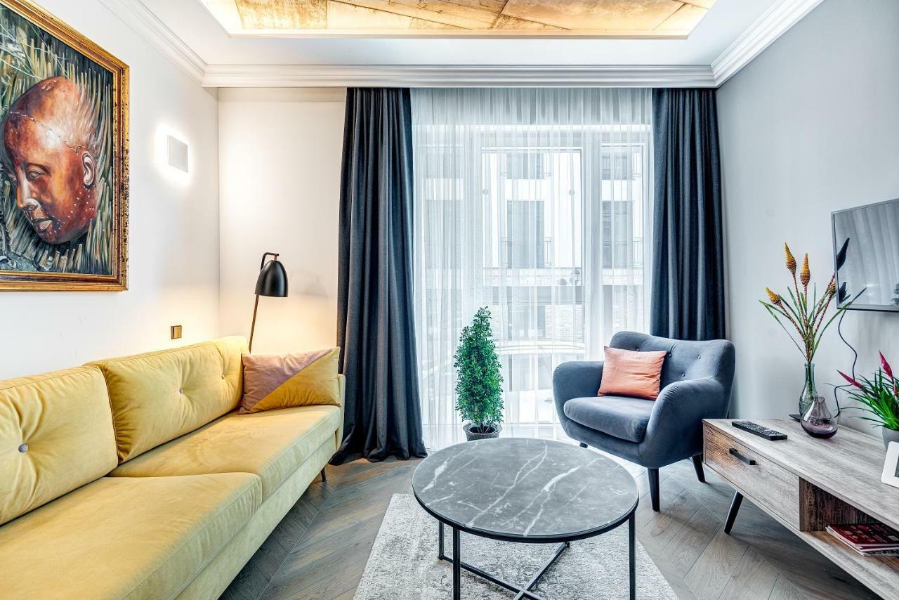 Happy Inn Presidential, Self Check-In, Parking In The Underground Garage Vilna Exterior foto