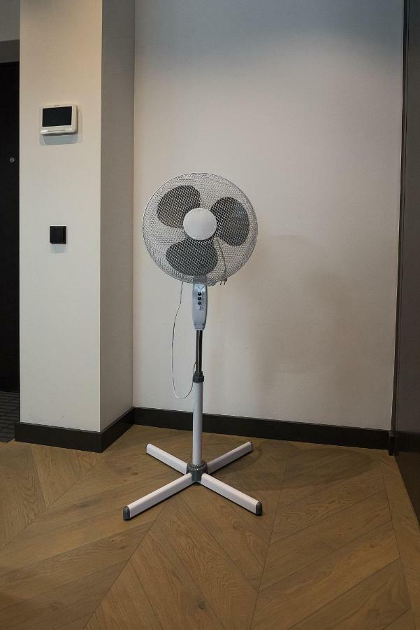 Happy Inn Presidential, Self Check-In, Parking In The Underground Garage Vilna Exterior foto